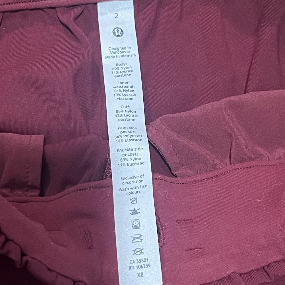 Lululemon NWOT On the Fly Jogger Woven Maroon - Picture 5 of 5